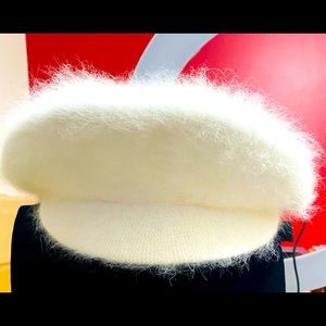 Liz Clairborne White Hat